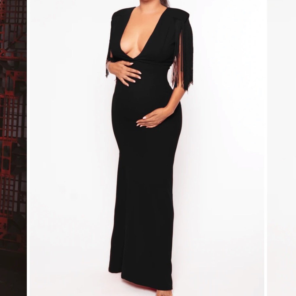 Bumpbiddy Maternity Fringe Shoulder Gown